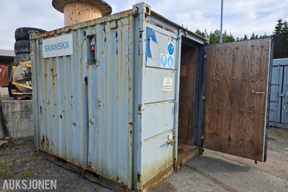 Container med innlagt strøm