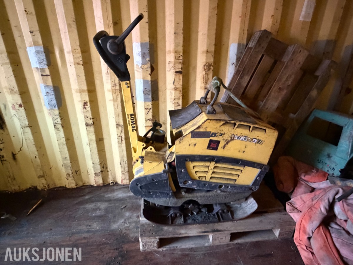 Bomag/Ammann Vibroplater - Rep objekt