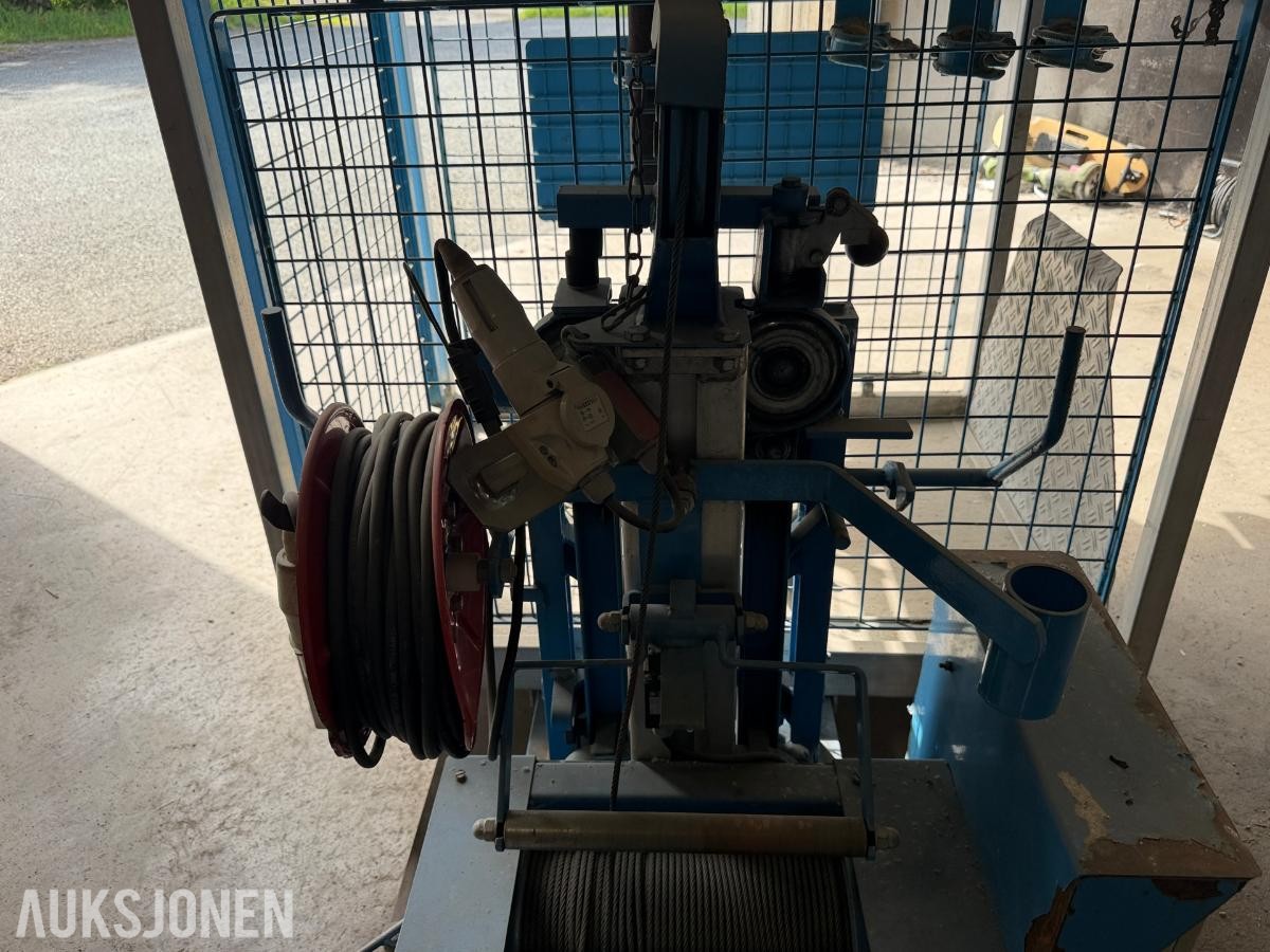 Steinweg Superlift - Stillasheis / Personheis