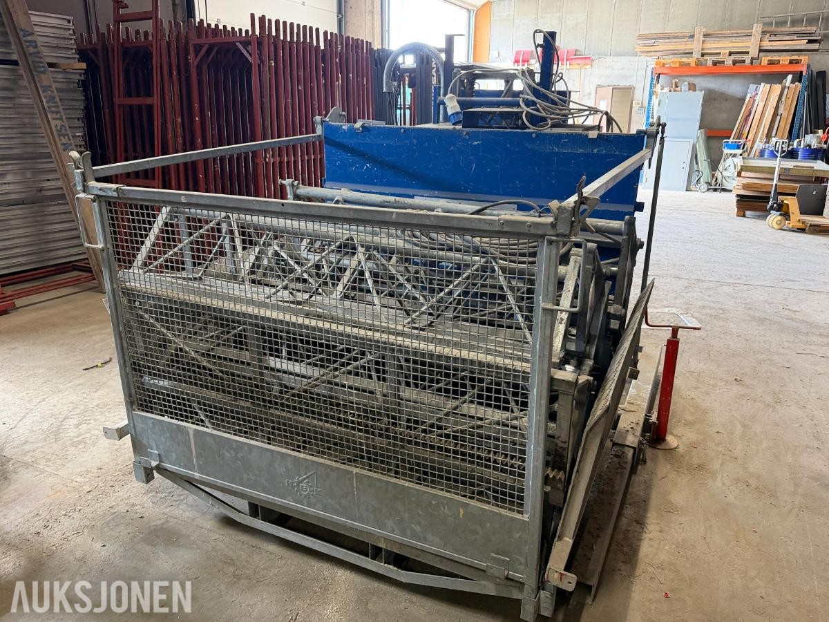 1998 HEK GL500 Materialheis