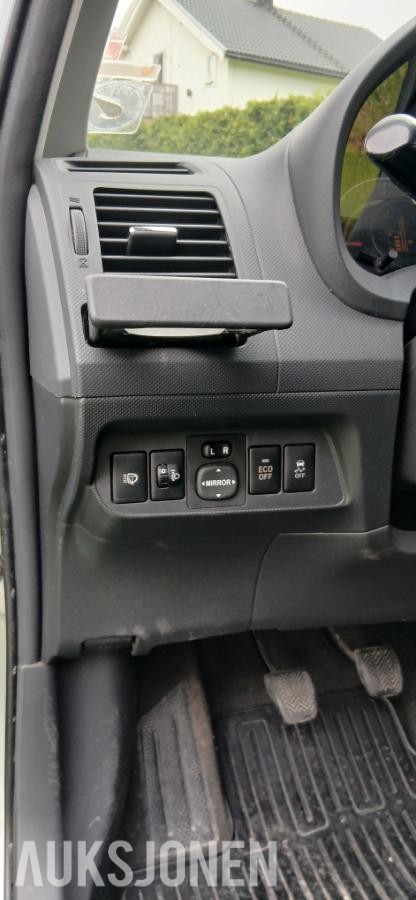 2009 Toyota Auris 1.33 VVT i 101hk EU ok til 03.2027