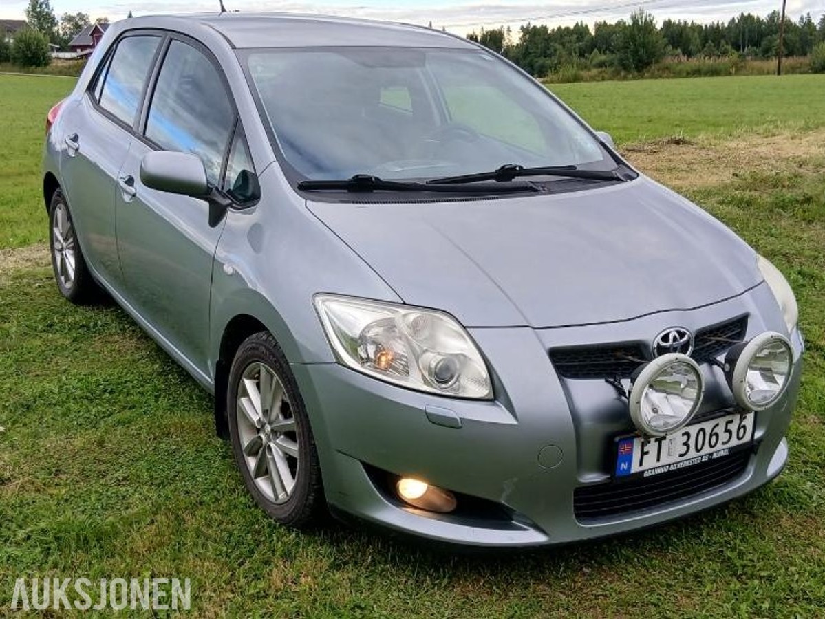 2009 Toyota Auris 1.33 VVT i 101hk EU ok til 03.2027