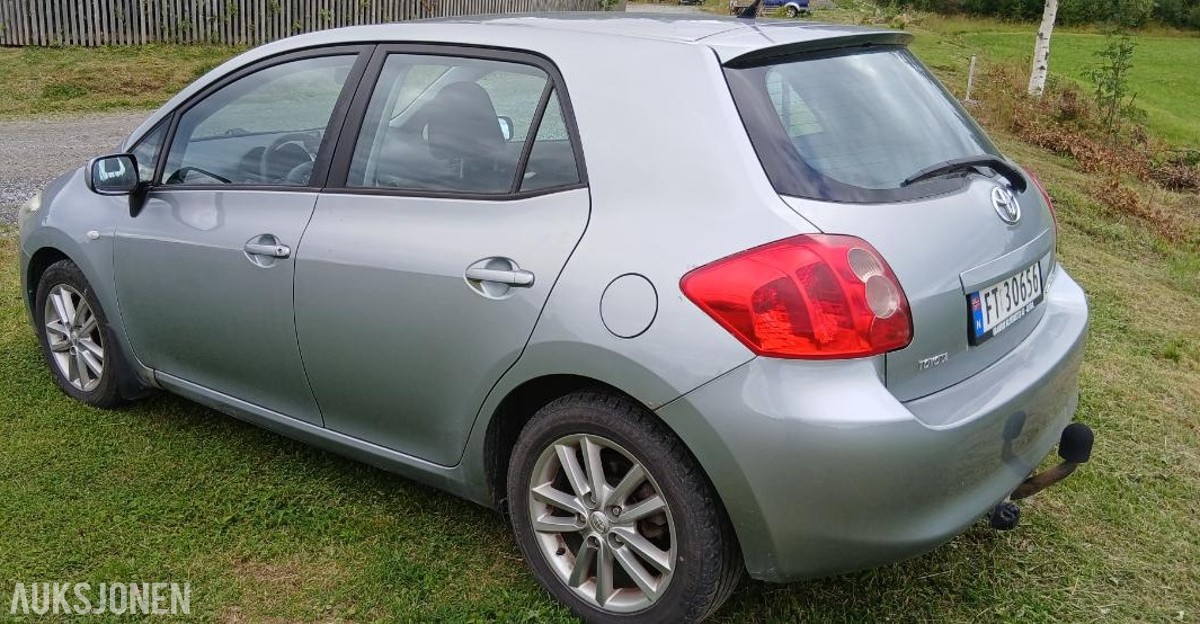 2009 Toyota Auris 1.33 VVT i 101hk EU ok til 03.2027