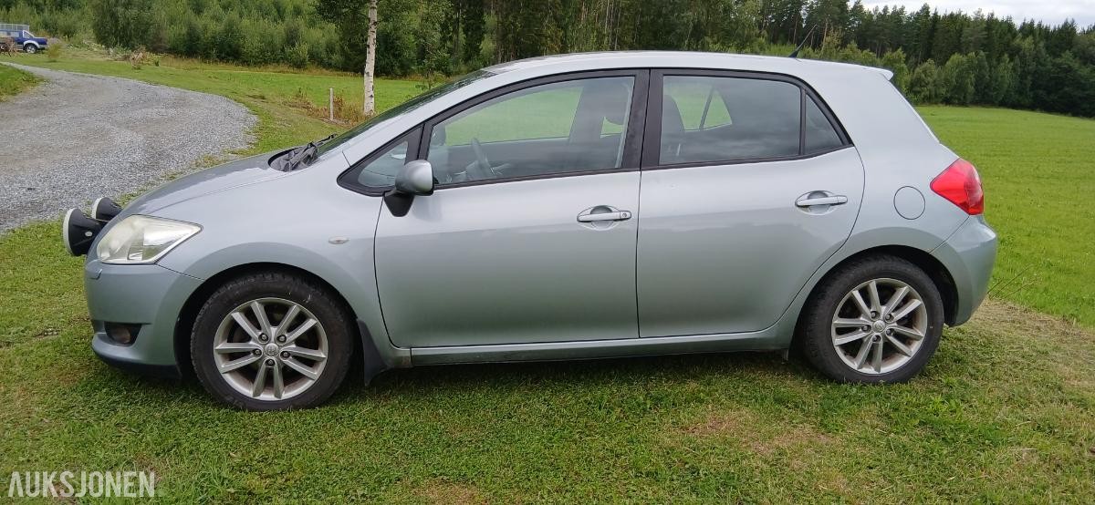 2009 Toyota Auris 1.33 VVT i 101hk EU ok til 03.2027