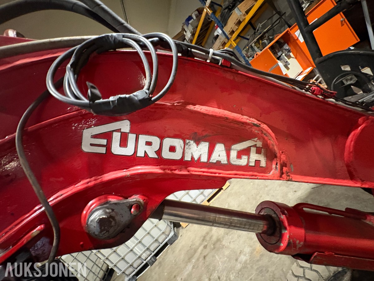 2005 Eurocomach 1500 Mobile klatregravemaskin – 2005 modell – SMP hurtigfeste