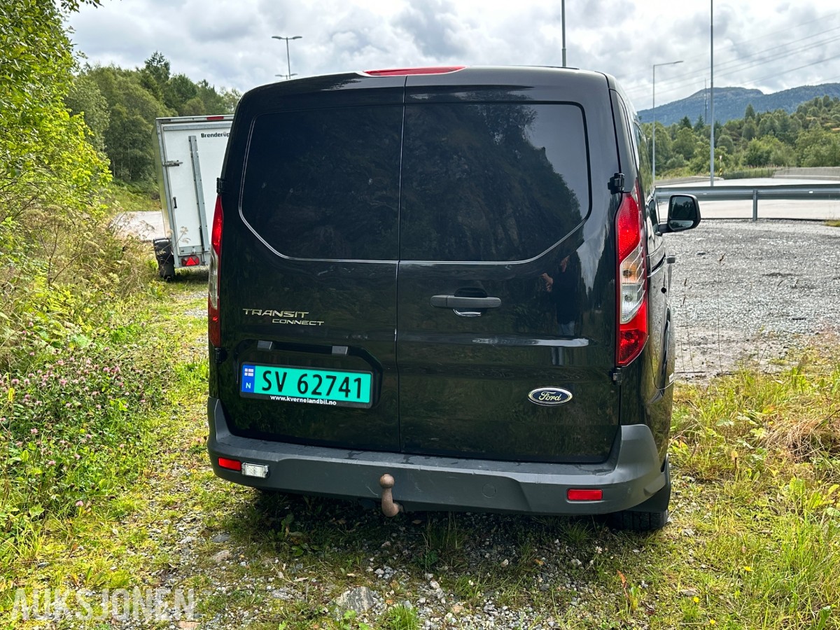 2015 Ford TRANSIT CONNECT | Lang utgave | 3-seter | Hengerfeste | Reparasjonsobjekt, 197347km
