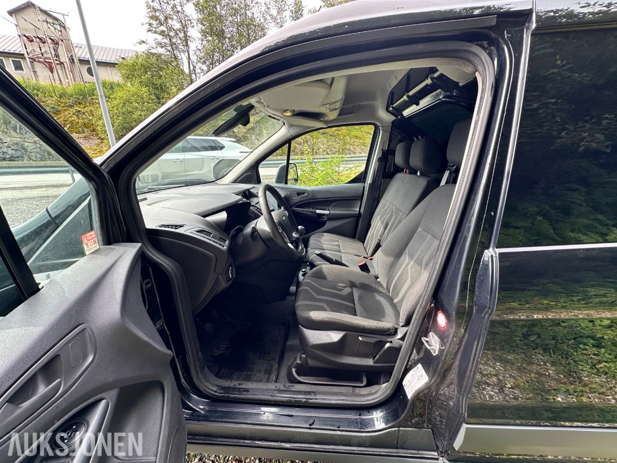 2015 Ford TRANSIT CONNECT | Lang utgave | 3-seter | Hengerfeste | Reparasjonsobjekt, 197347km