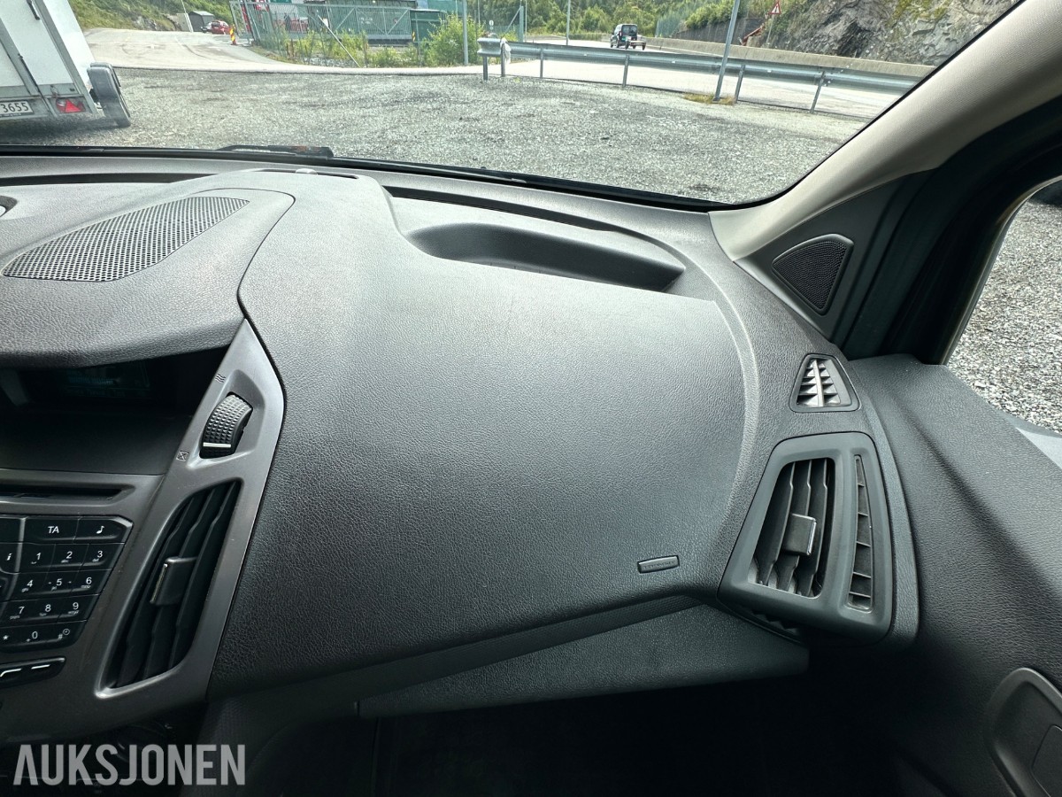 2015 Ford TRANSIT CONNECT | Lang utgave | 3-seter | Hengerfeste | Reparasjonsobjekt, 197347km