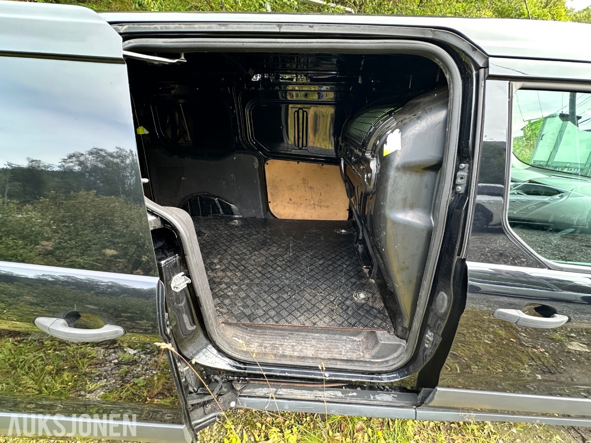 2015 Ford TRANSIT CONNECT | Lang utgave | 3-seter | Hengerfeste | Reparasjonsobjekt, 197347km