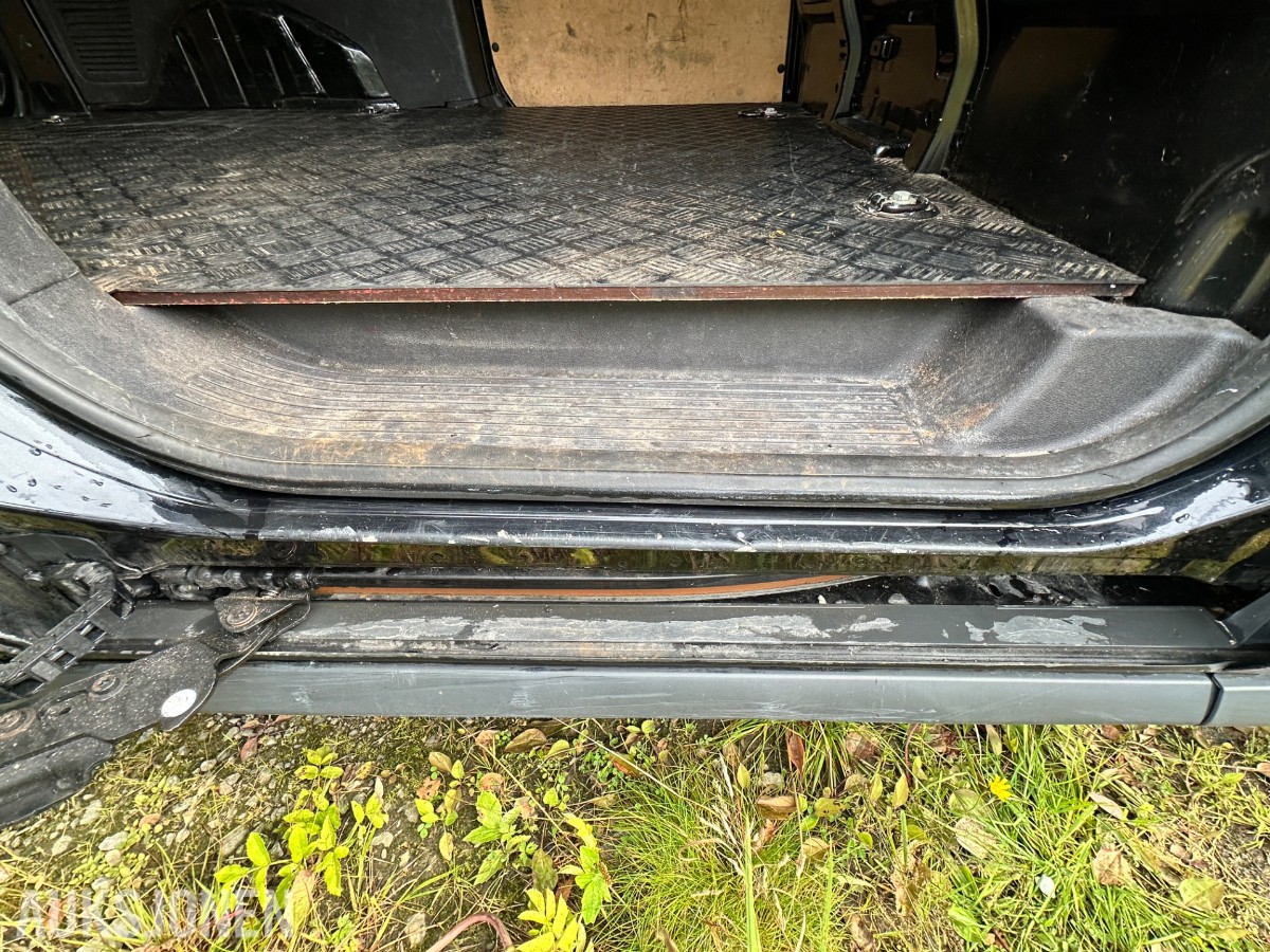 2015 Ford TRANSIT CONNECT | Lang utgave | 3-seter | Hengerfeste | Reparasjonsobjekt, 197347km
