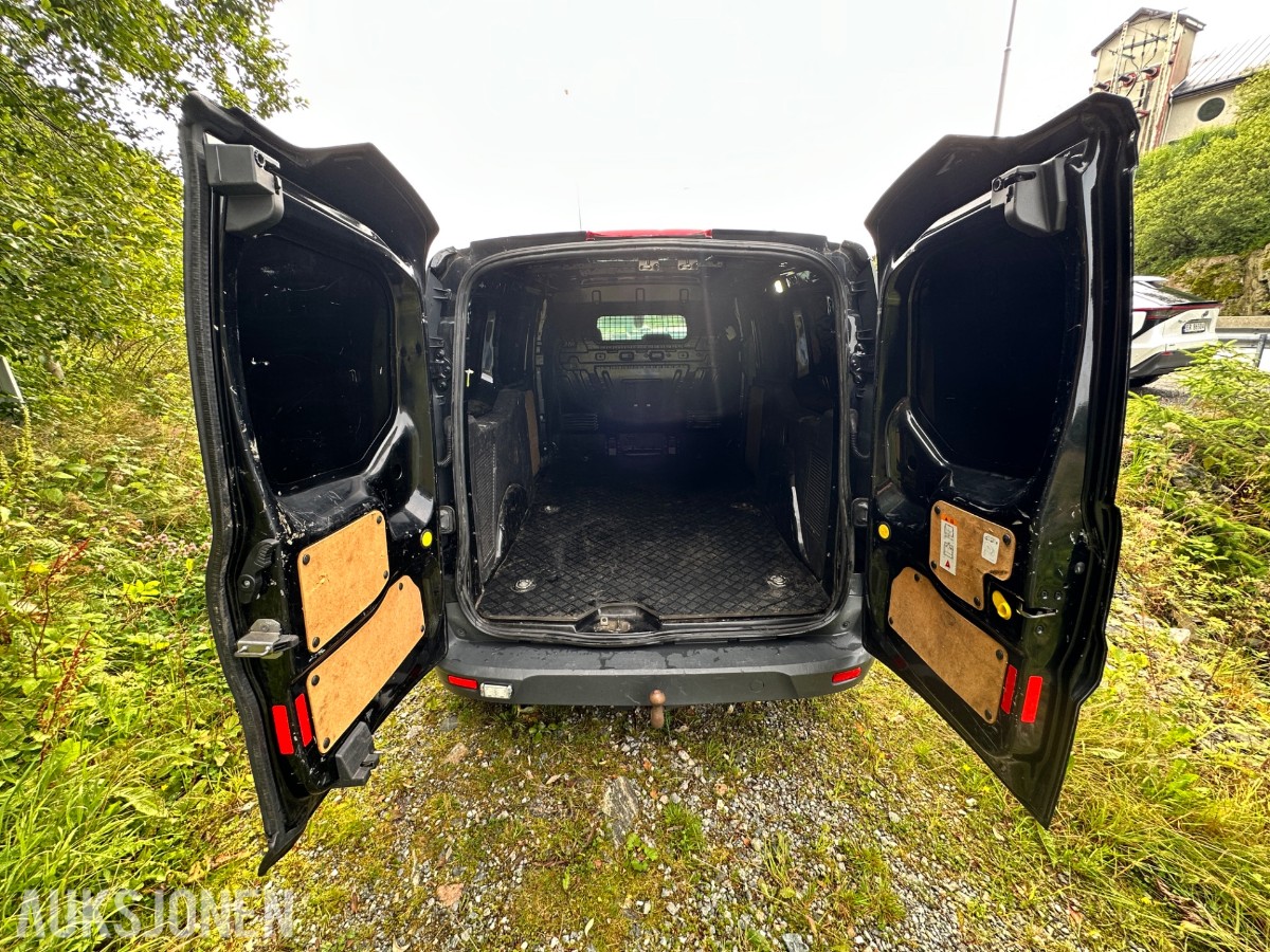 2015 Ford TRANSIT CONNECT | Lang utgave | 3-seter | Hengerfeste | Reparasjonsobjekt, 197347km