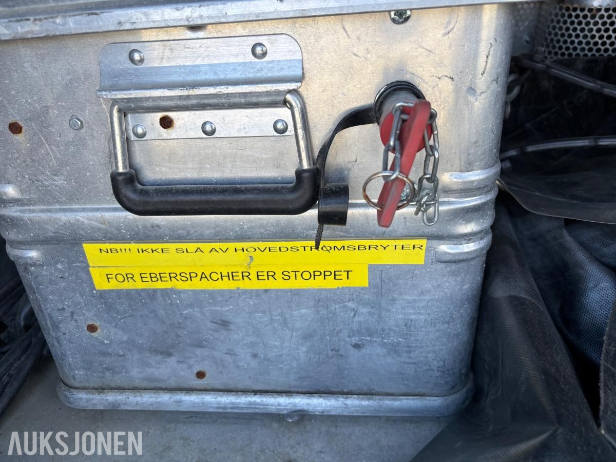 2007 Buster hundetilhenger med 4 oppvarmede rom