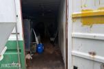 20 fots container med diverse innhold.