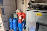 20 fots container med diverse innhold.