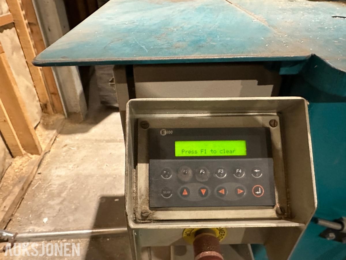 2003 Stenner ST100 Båndsag | 36" | Pneumatisk styring ST100 Båndsag