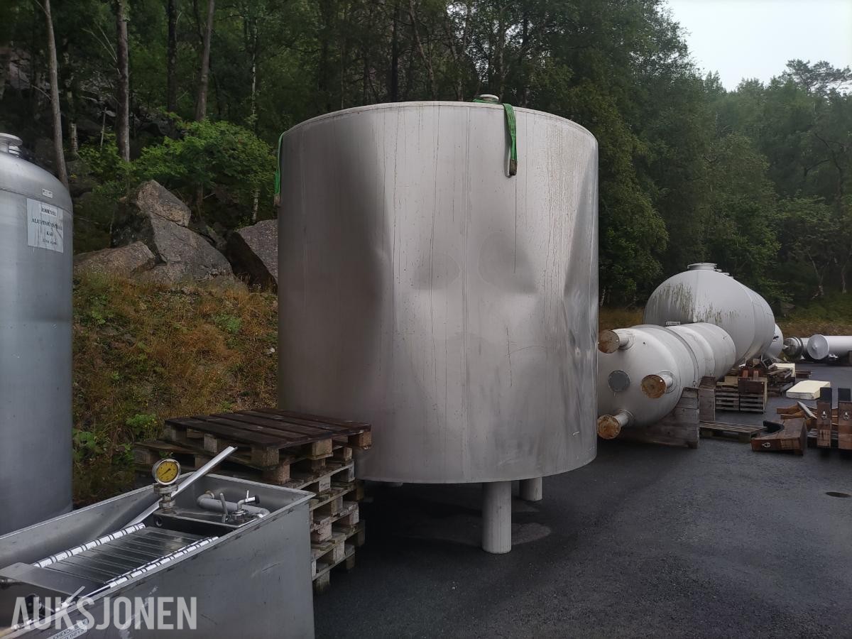 12000 liter rustfri tank, Randers Rustri Stålindustri (2000)
