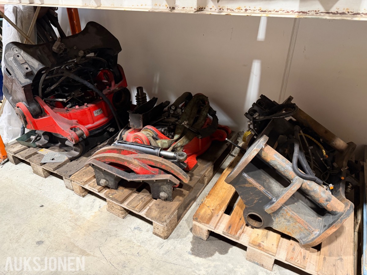 5 paller med diverse Rotortilt deler