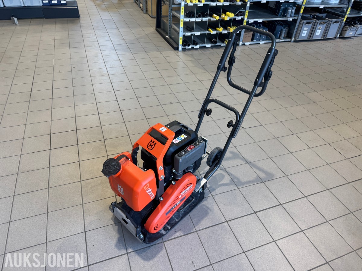 2023 Husqvarna LF 60 LAT – Batteridrevet Vibrasjonsplate (Utstillingsmodell)