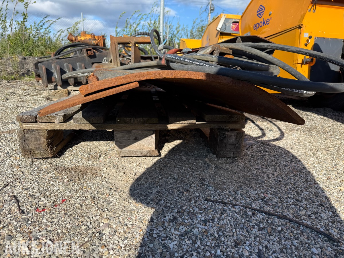 EDM 1500 hydraulisk rømmevinge / veghøvelvinge