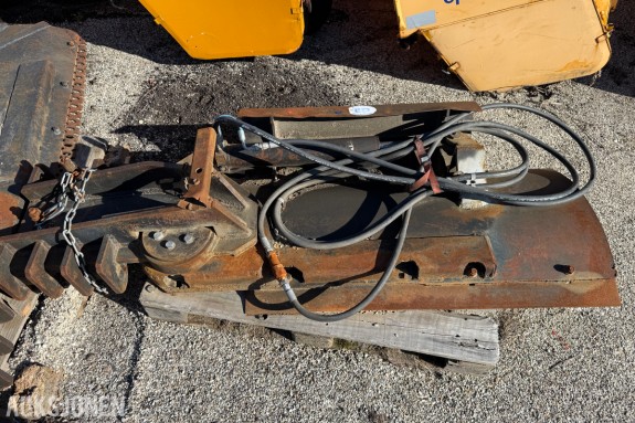 EDM 1500 hydraulisk rømmevinge / veghøvelvinge