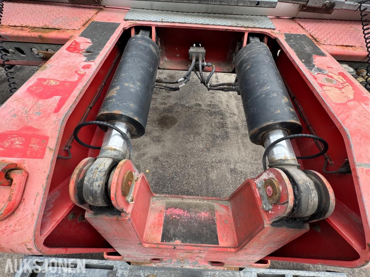 2015 Max Trailer F-S42-1ACA lowbed med uttrekk / EU-godkjent