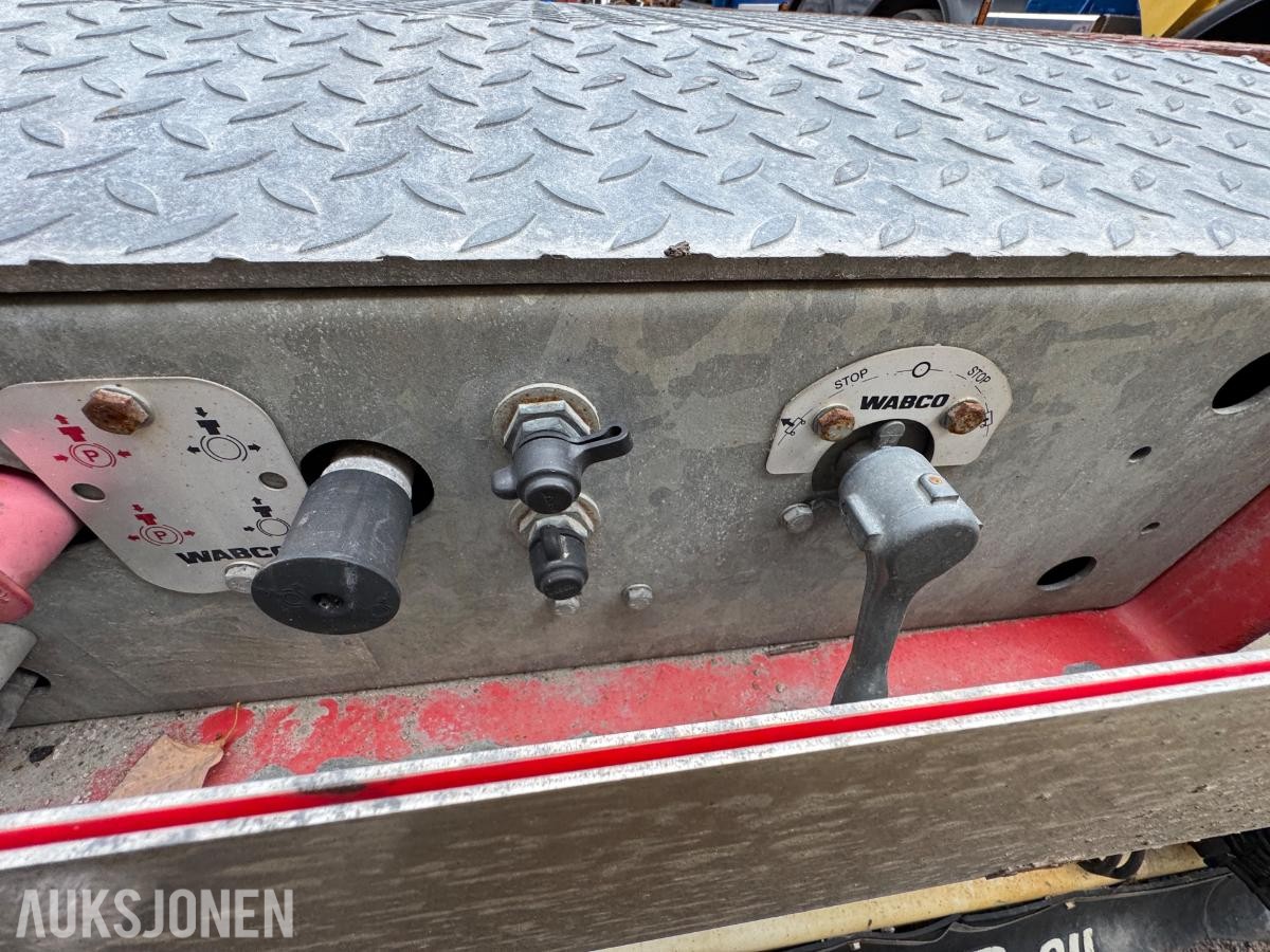 2015 Max Trailer F-S42-1ACA lowbed med uttrekk / EU-godkjent