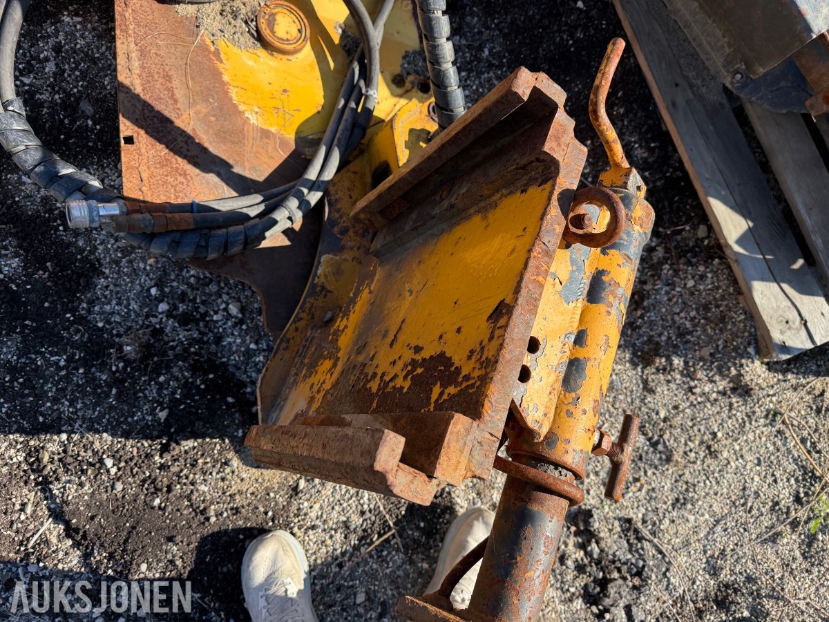 Hydraulisk snø-/grusstopper til skjær / veghøvel