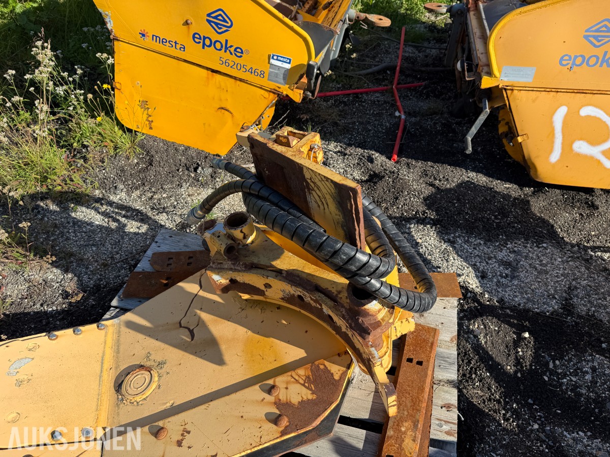 Hydraulisk snø-/grusstopper til skjær / veghøvel
