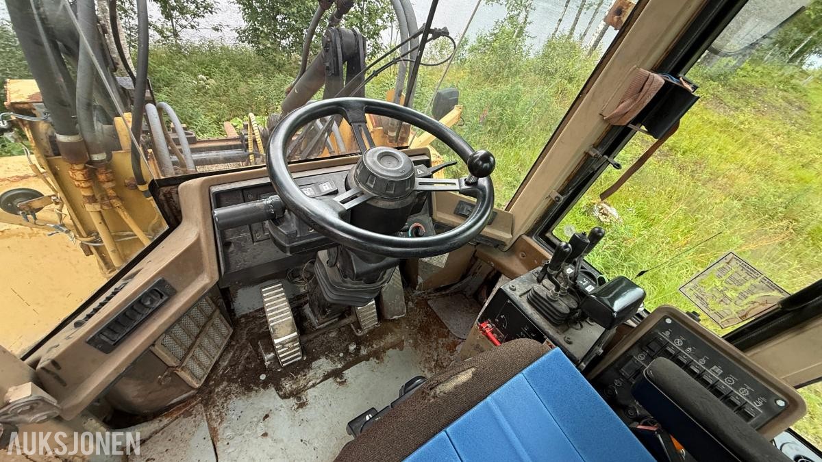 1996 Cat IT28F hjullaster m/ pallegafler og 2 skuffer 