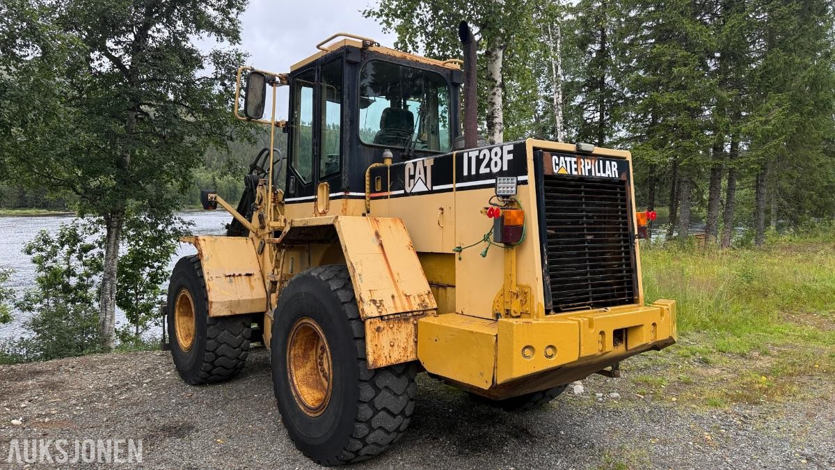 1996 Cat IT28F hjullaster m/ pallegafler og 2 skuffer 