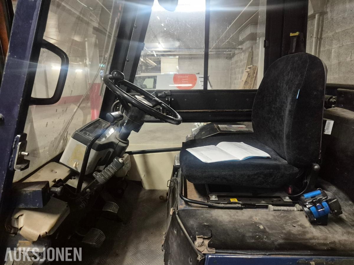 1986 Toyota 5FD-28 truck