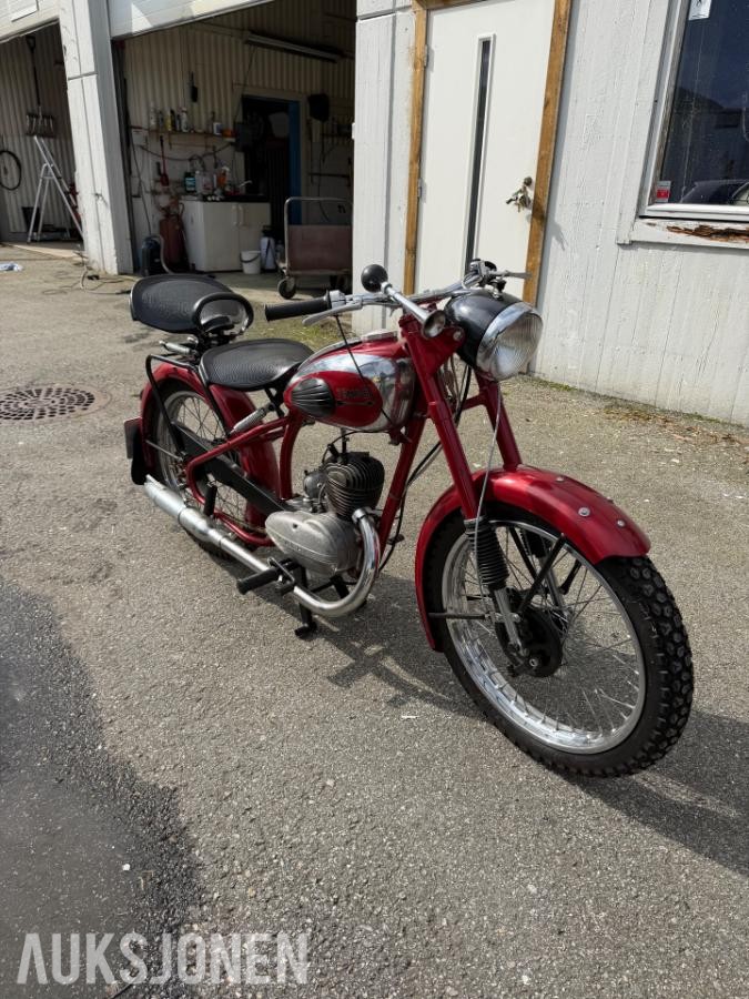 1954 Tempo 150