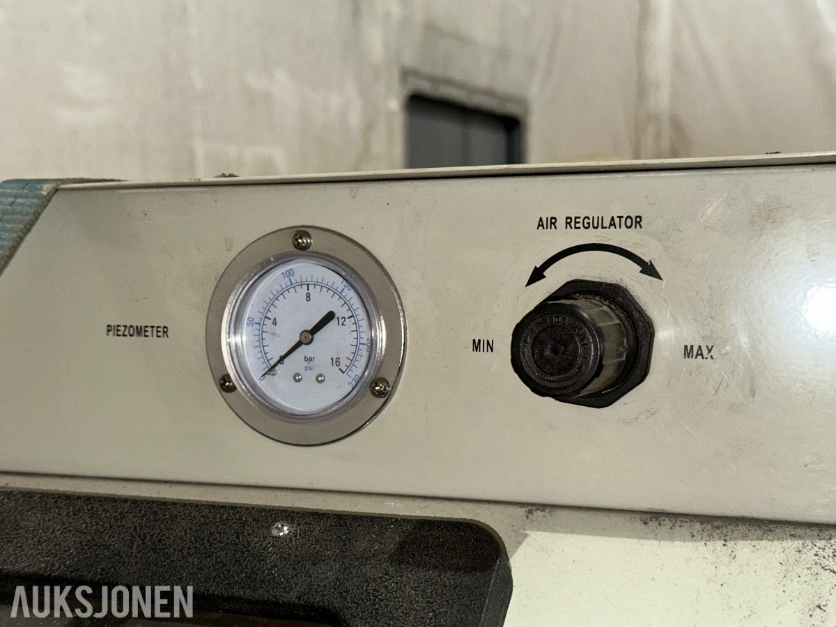 ZionAir SB35A sandblåsekabinett med avsug – 350 liter