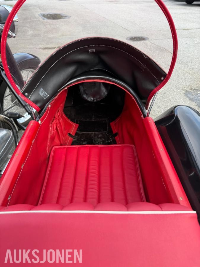 1972 PANNONIA 250 med sidevogn