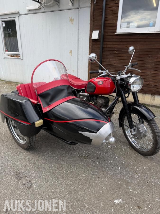 1972 PANNONIA 250 med sidevogn