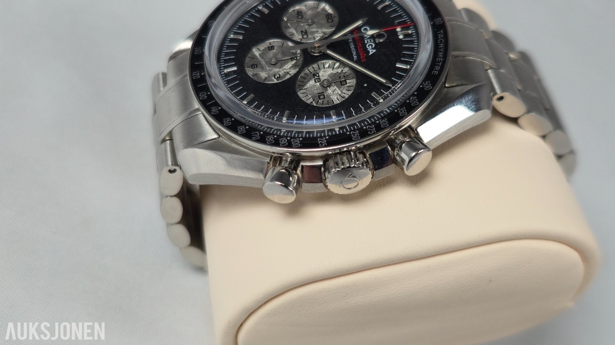 Omega Speedmaster Professional Apollo-Soyuz 35th Anniversary – Limited Edition 874/1975