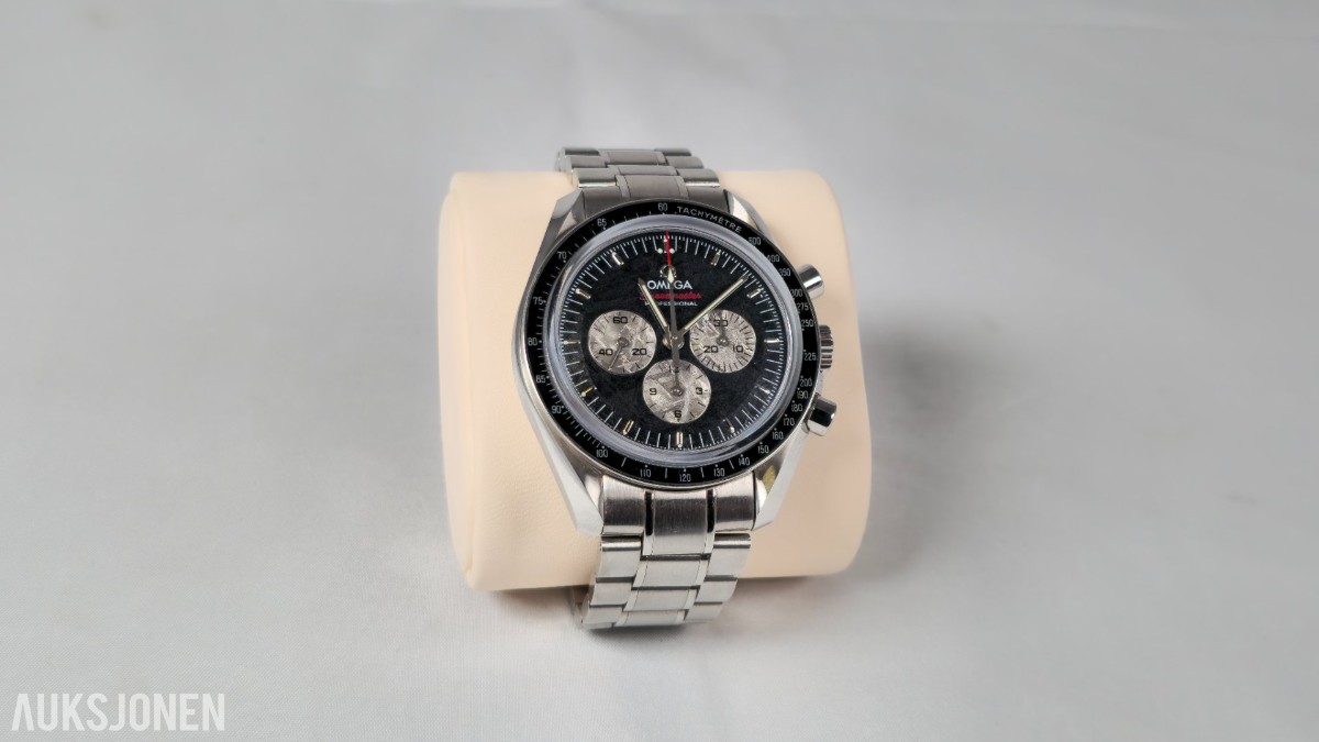 Omega Speedmaster Professional Apollo-Soyuz 35th Anniversary – Limited Edition 874/1975