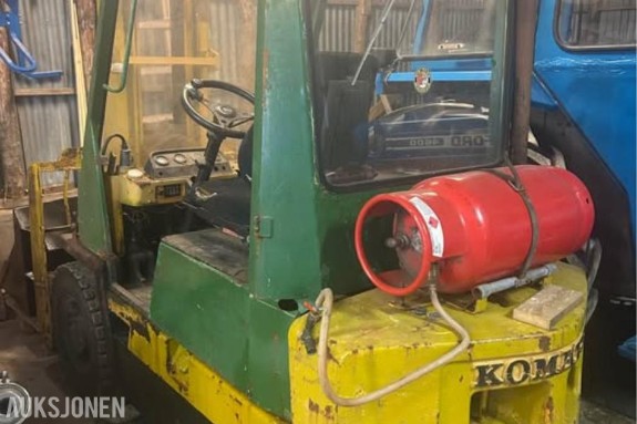 Komatsu FG/FD 20 Motvektstruck - mva fri