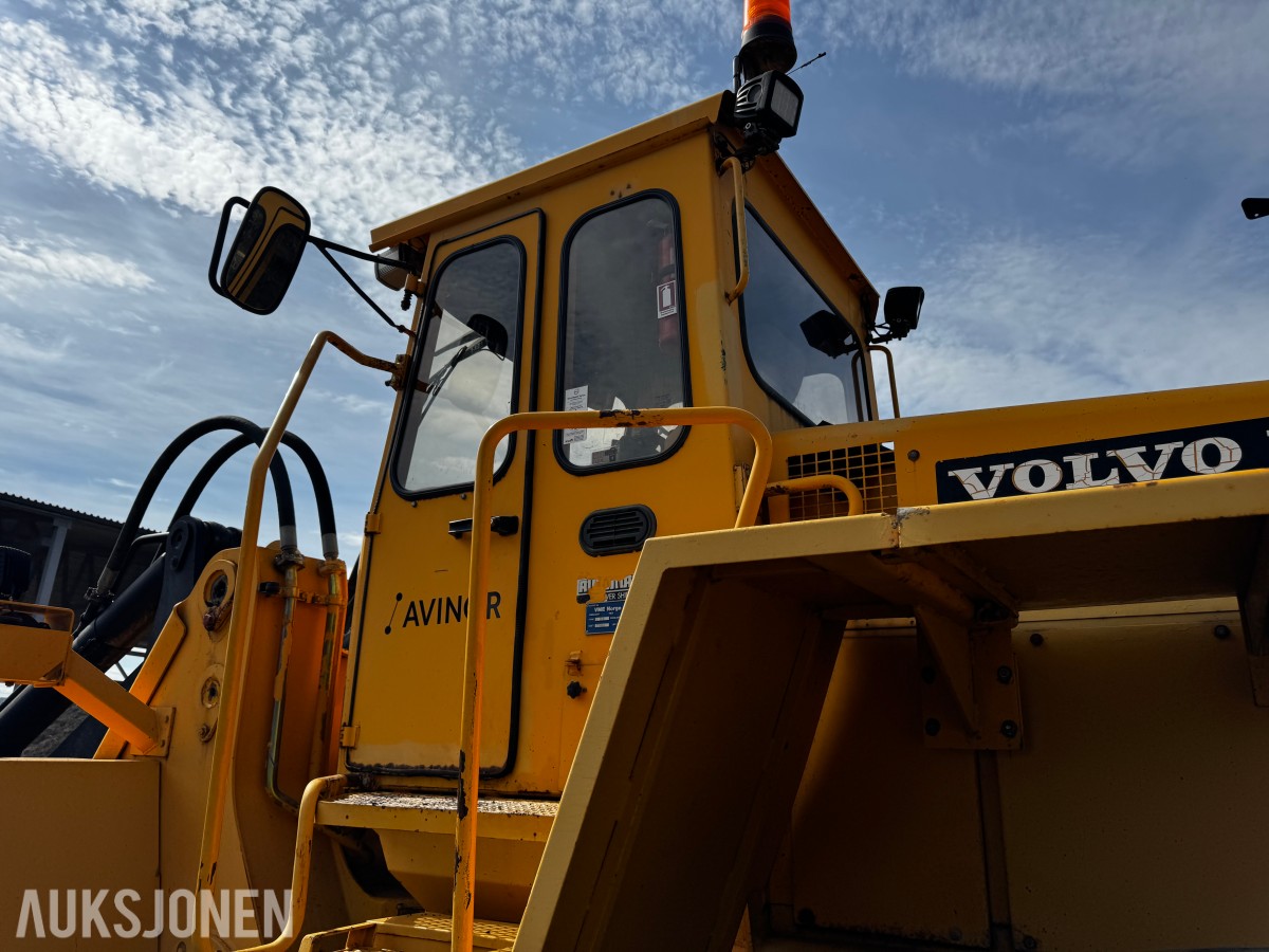 1990 Volvo L160 hjullaster med 7m3 skuffe og ekstra hydraulikk