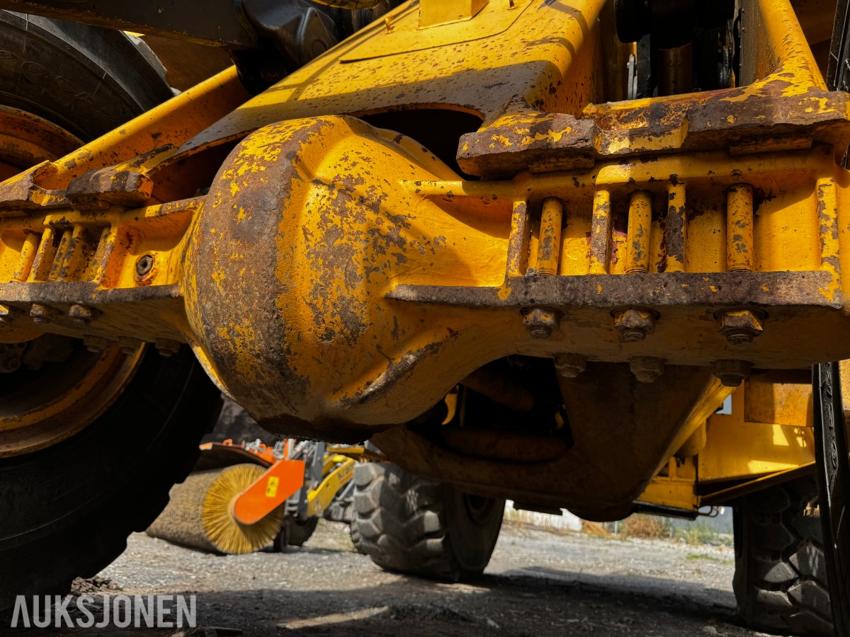 1990 Volvo L160 hjullaster med 7m3 skuffe og ekstra hydraulikk