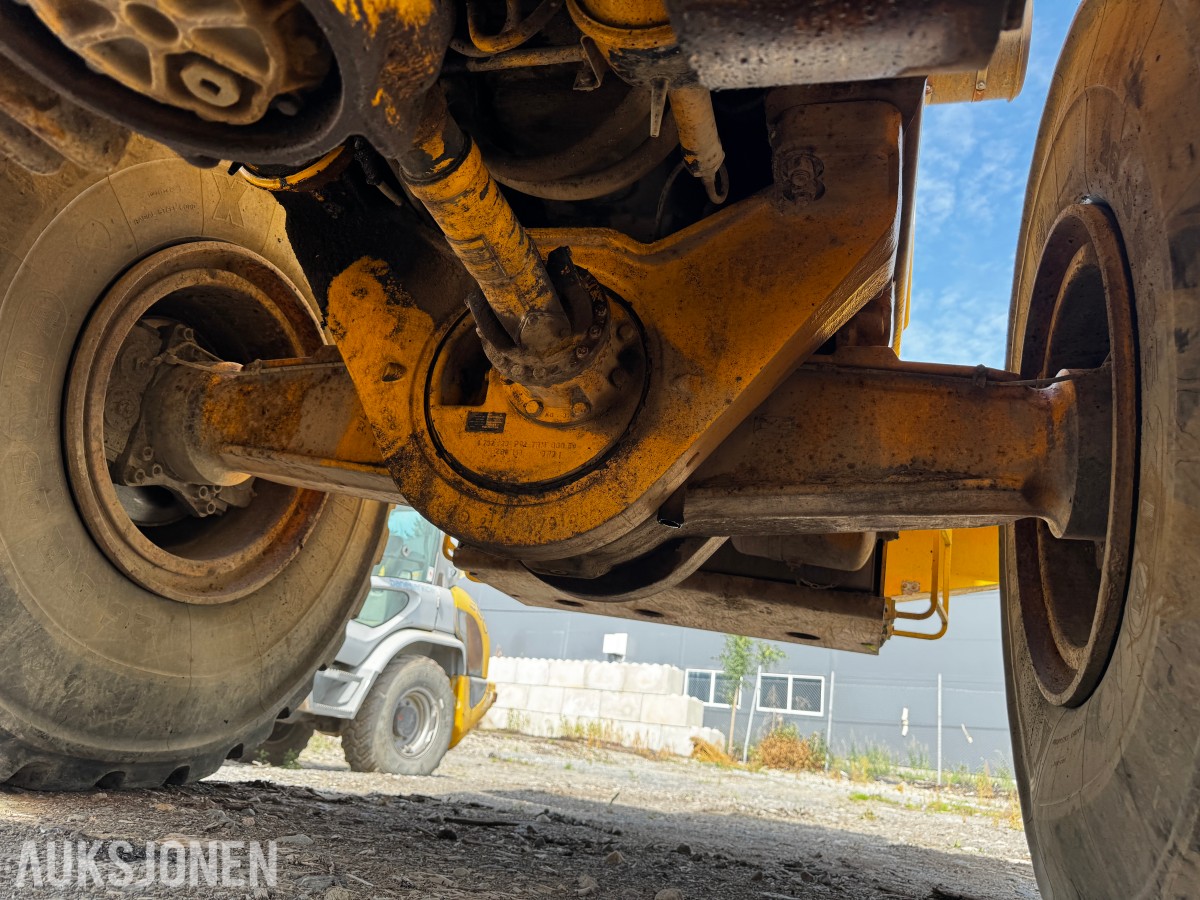 1990 Volvo L160 hjullaster med 7m3 skuffe og ekstra hydraulikk