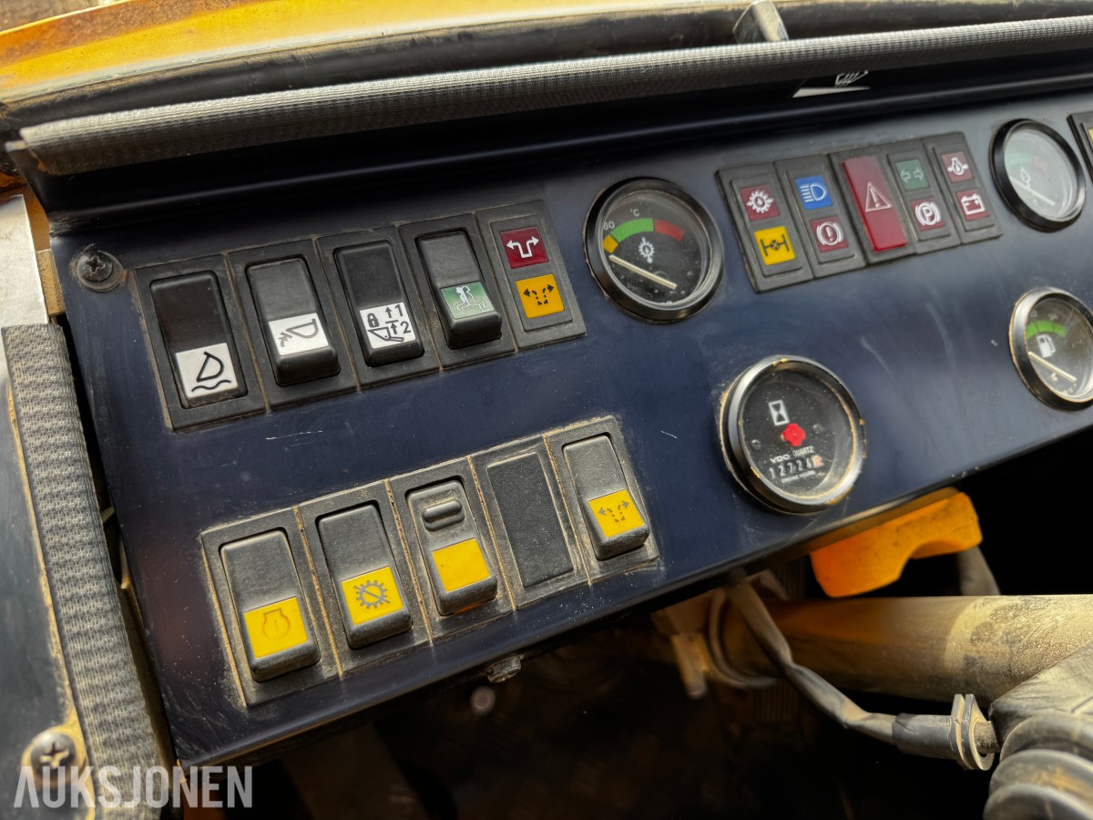 1990 Volvo L160 hjullaster med 7m3 skuffe og ekstra hydraulikk