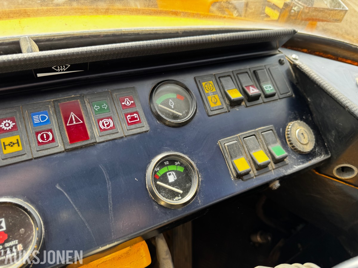 1990 Volvo L160 hjullaster med 7m3 skuffe og ekstra hydraulikk