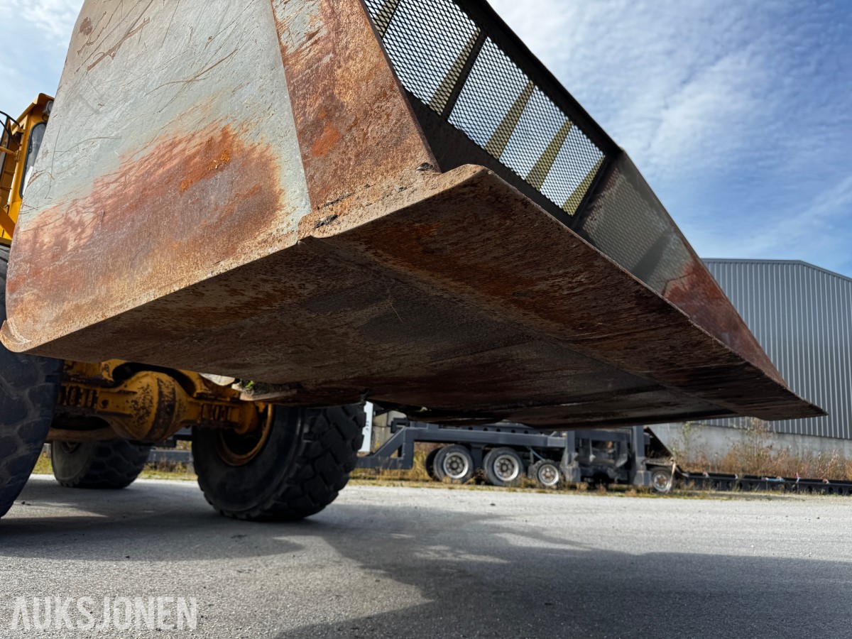 1990 Volvo L160 hjullaster med 7m3 skuffe og ekstra hydraulikk