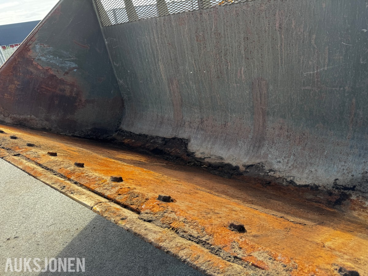 1990 Volvo L160 hjullaster med 7m3 skuffe og ekstra hydraulikk