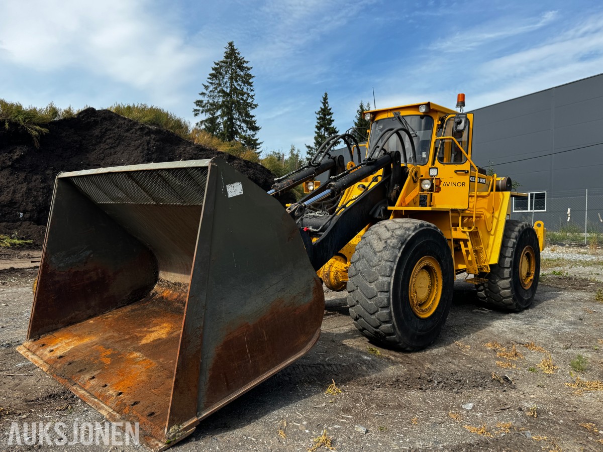 1990 Volvo L160 hjullaster med 7m3 skuffe og ekstra hydraulikk