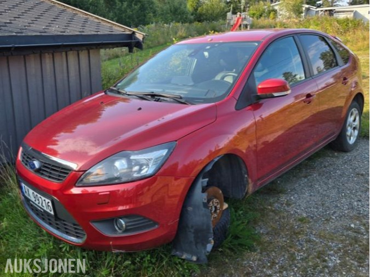 2009 Ford Focus 87 000 km - Reparasjonsobjekt