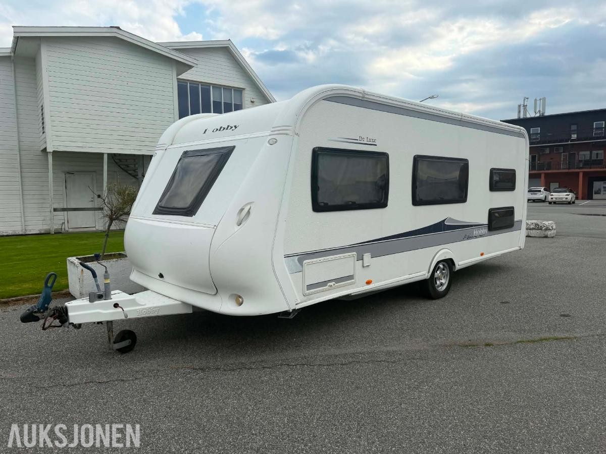 2012 Hobby 545 KMF Campingvogn, køyesenger og fortelt