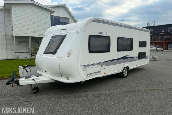 2012 Hobby 545 KMF Campingvogn, køyesenger og fortelt