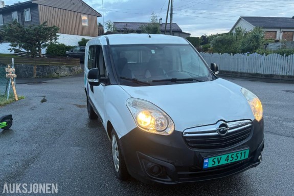 2013 Opel Combo 1.2 CDTI 90 hk Hengerfeste 93500km, EU ok til 03.2027